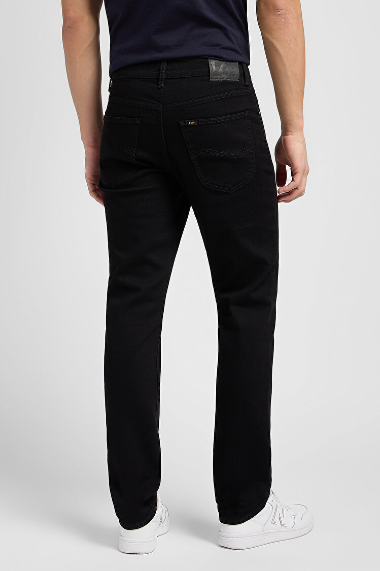 Джинсы LEE Brooklyn Straight Regular Fit (112110125-L452HFAE) Черный