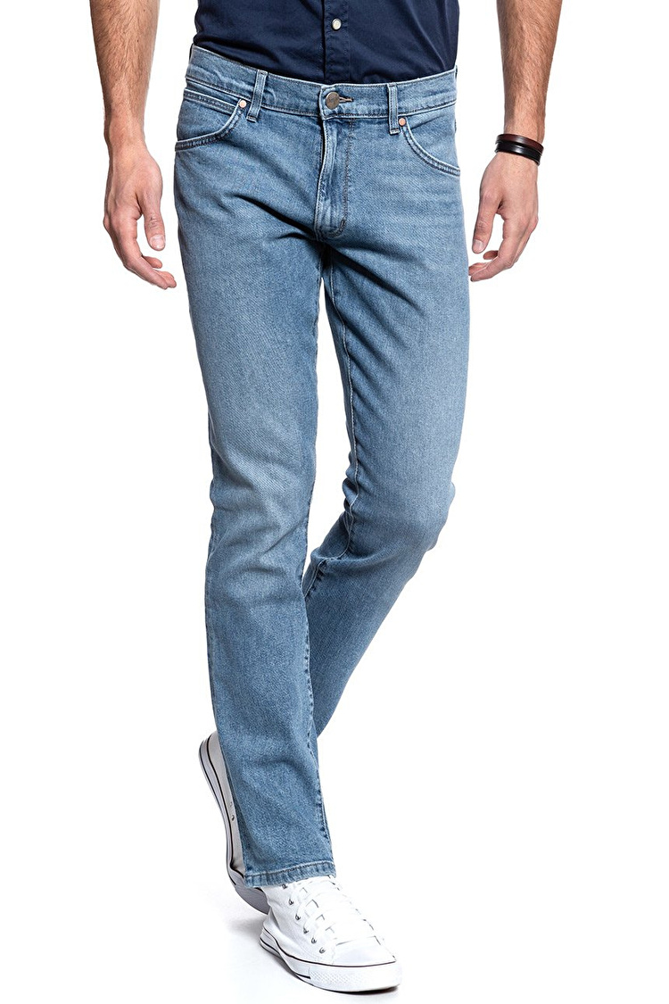Джинси Wrangler Larston Slim Fit (W18S2324Z) Блакитний