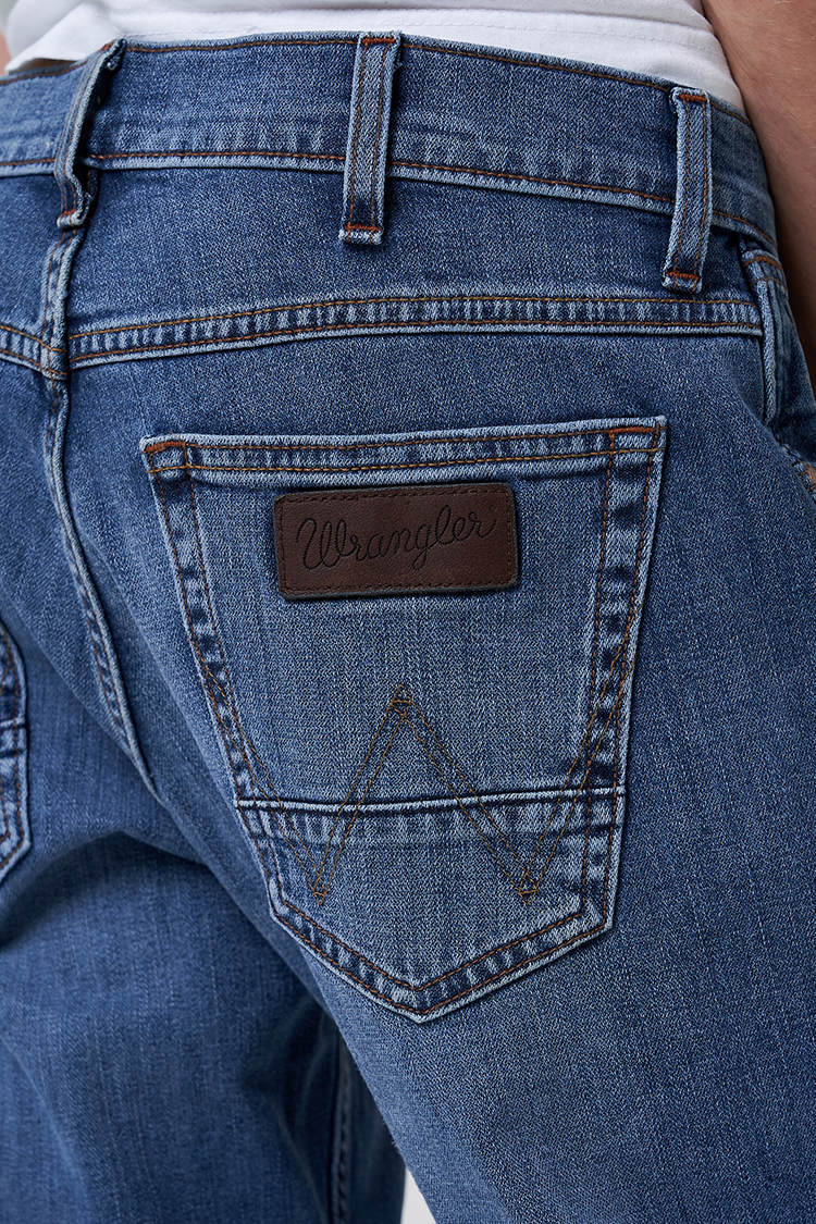 Джинси Wrangler Greensboro Regular Fit (W15QXG62U) Блакитний