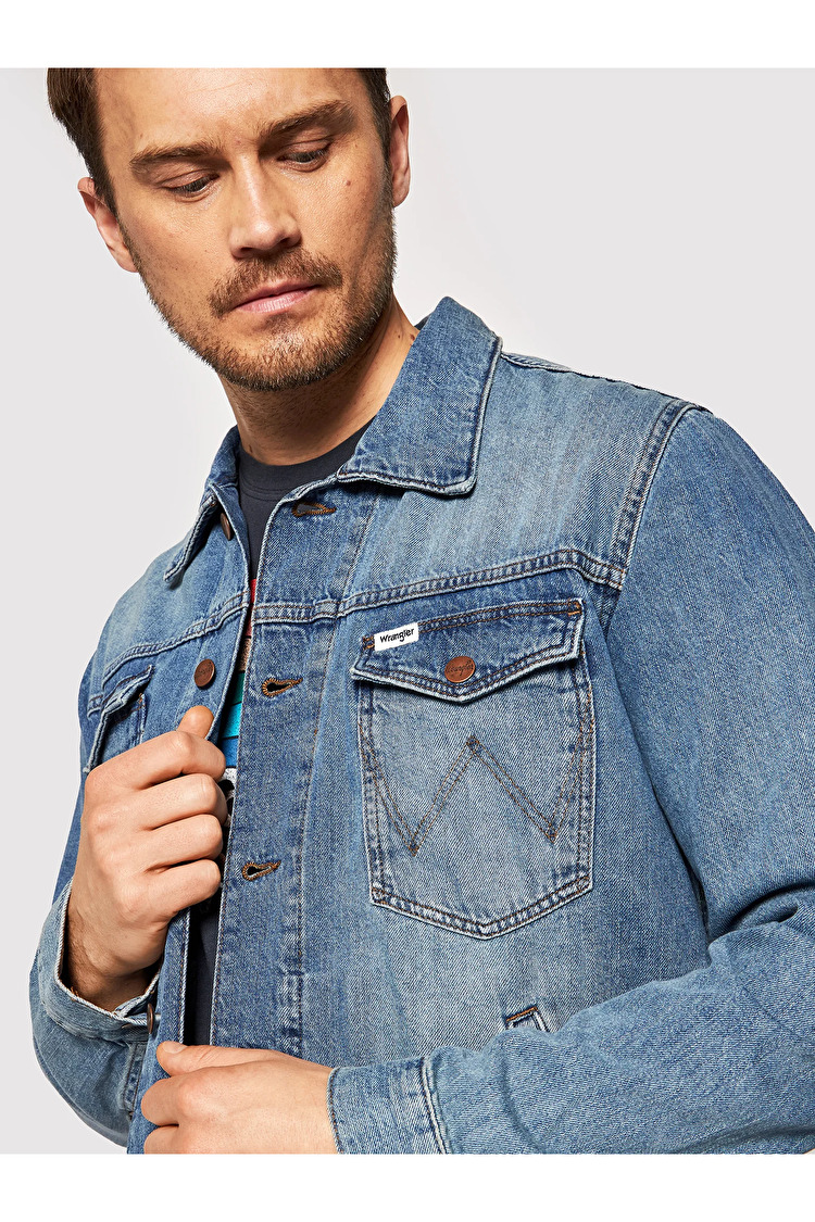 Куртка джинсовая Wrangler Regular Jacket Regular Fit (W443ZB286) Синий