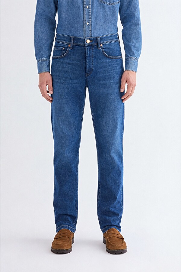 Джинси Wrangler Greensboro Regular Fit (112378852) Блакитний