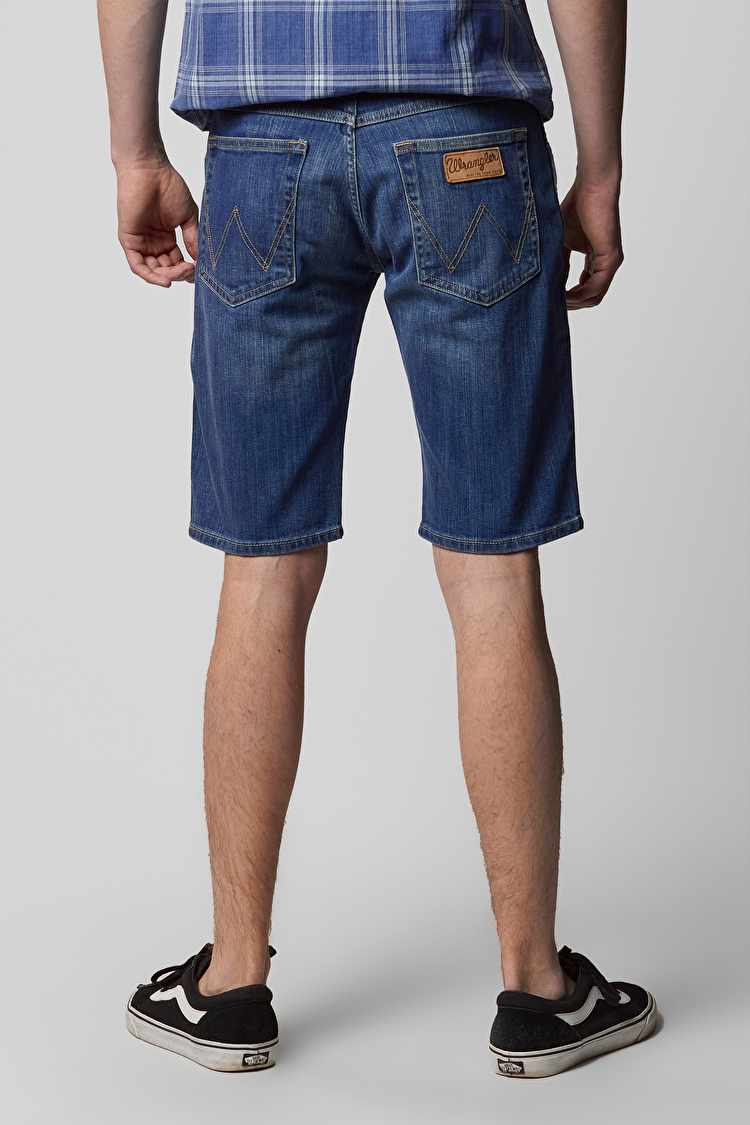 Шорты джинсовые Wrangler Arizona Short Regular Fit (W13PXG46V) Синий