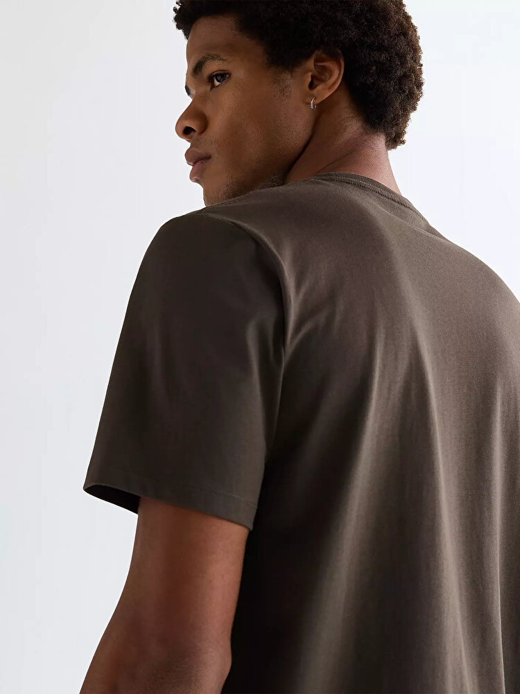 Футболка Wrangler EMBROIDERY TEE Regular Fit (112377991) Коричневий