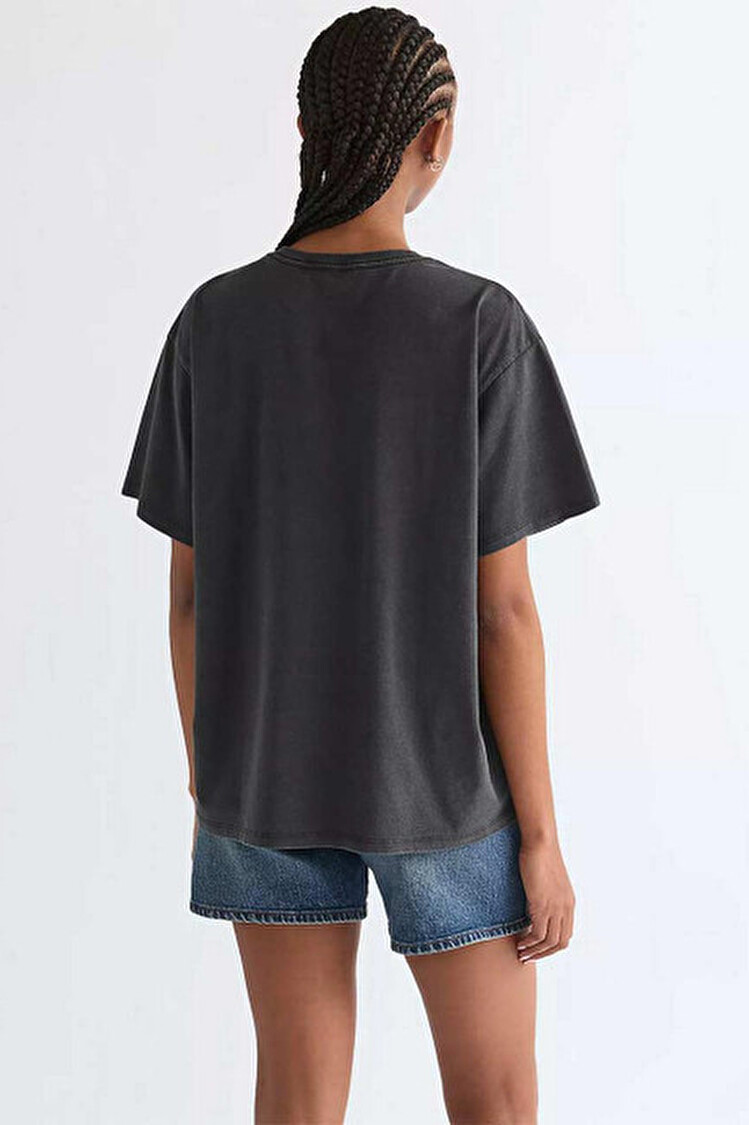 Футболка Wrangler Girlfriend Tee Regular Fit (112378023) Чорний
