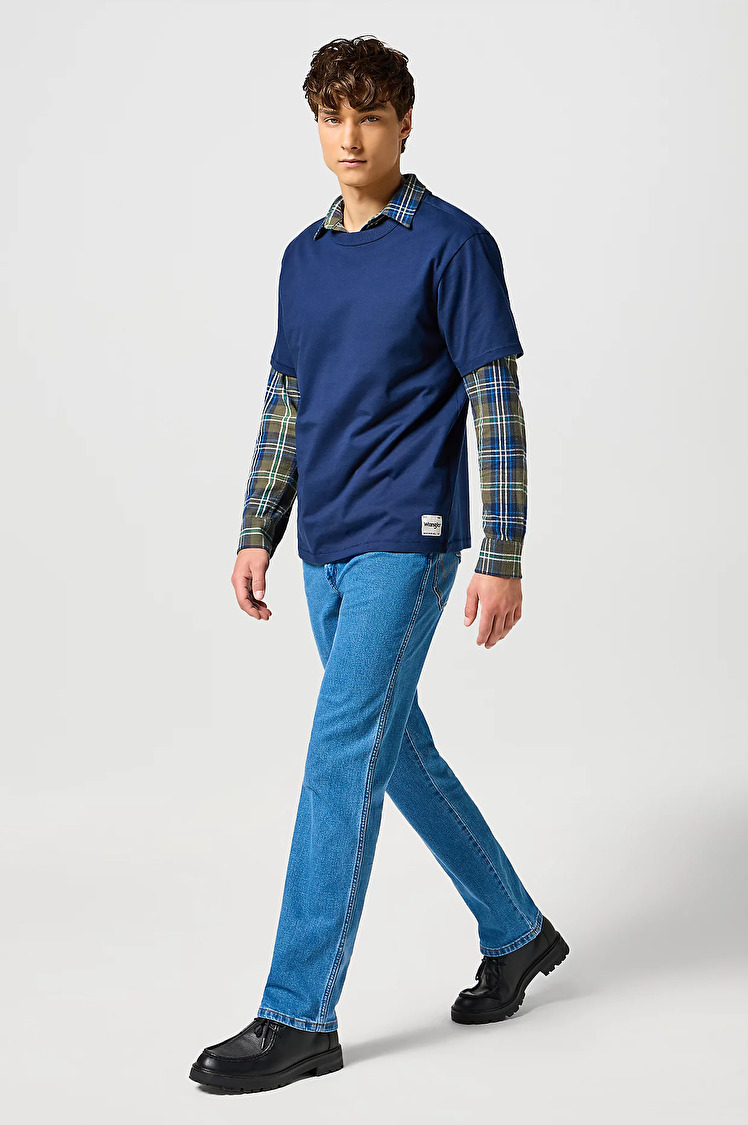 Футболка Wrangler SS SOLID TEE Relaxed Fit (112357358) Синій