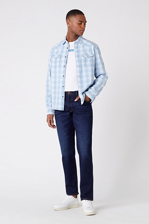 Джинсы Wrangler Greensboro Regular Fit (W15QQ892G) Темно-синий