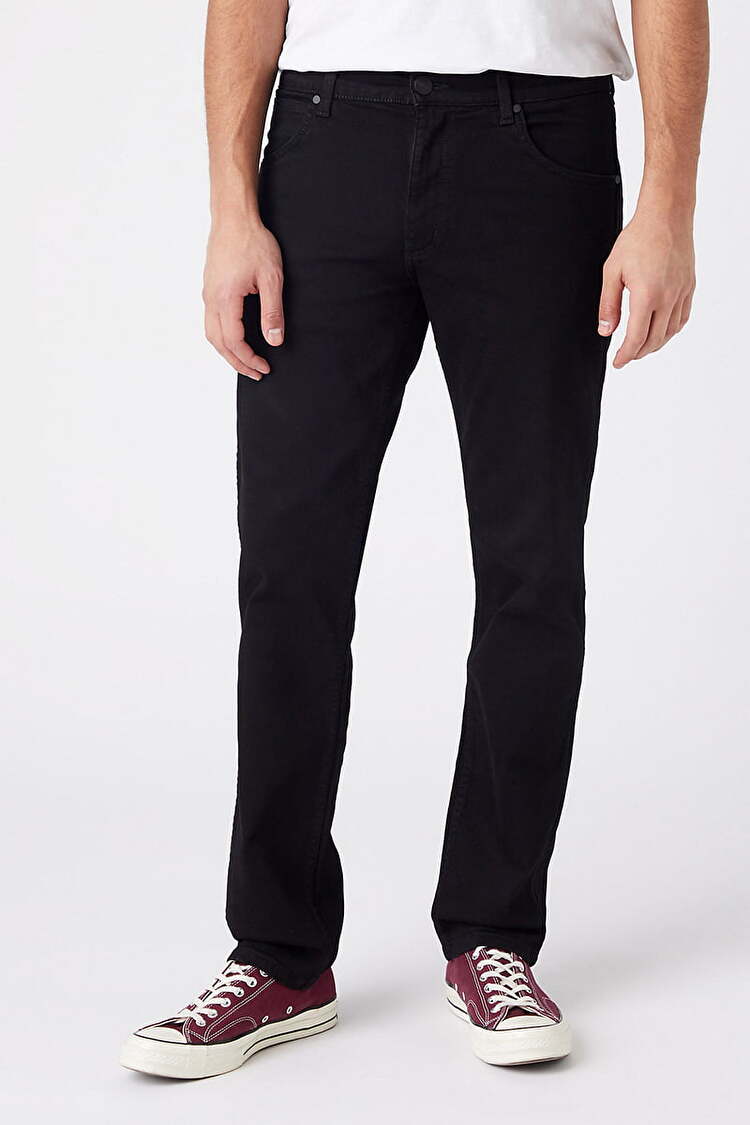 Джинси Wrangler Greensboro Regular Fit (W15QHP19A) Чорний