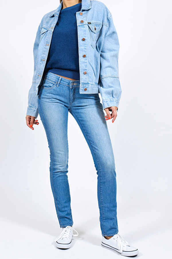 Джинси Wrangler Courtney Skinny Fit (W23SP137B) Блакитний