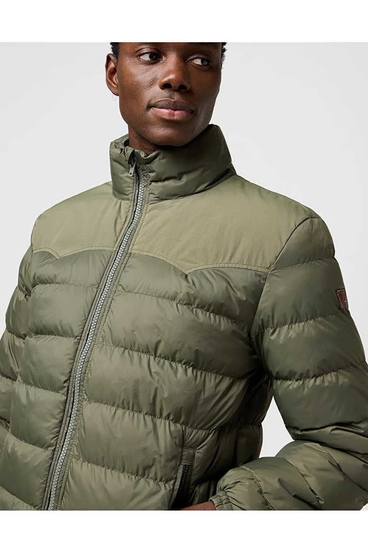 Куртка с утеплителем Wrangler PACKABLE PUFFER Regular Fit (112371449) Зеленый
