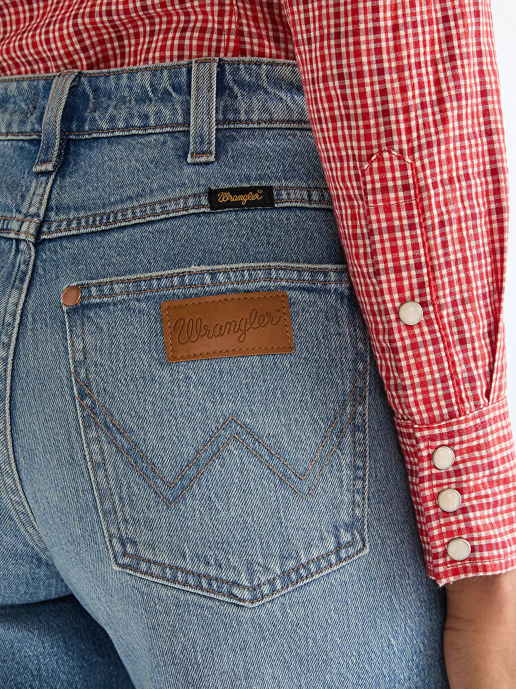 Шорты Wrangler COWBOY SHORT 5 INCH Relaxed Fit (112378214) Голубой