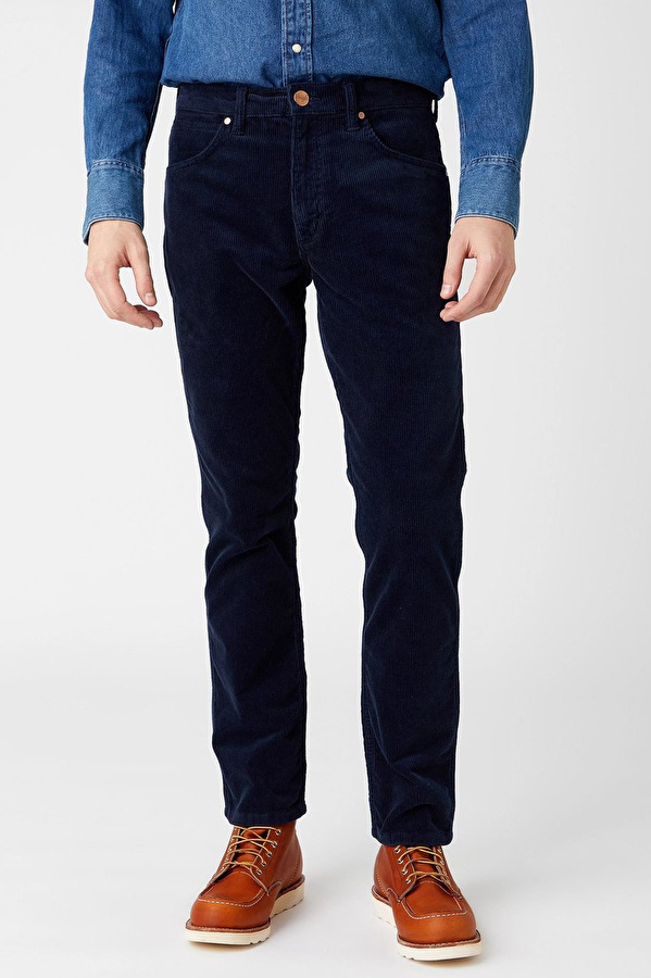 Брюки вельветові Wrangler Greensboro Regular Fit (W15QA2B21) Темно-синій
