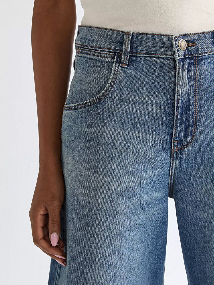 Джинси Wrangler LR ULTRA BARREL Loose Fit (112379736) Блакитний