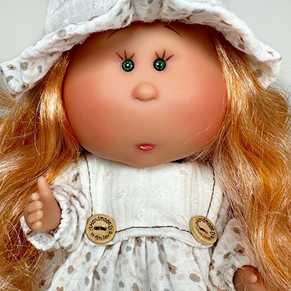 Кукла MIA CASE ORANGE HAIR 30 см Nines d`Onil (3402)