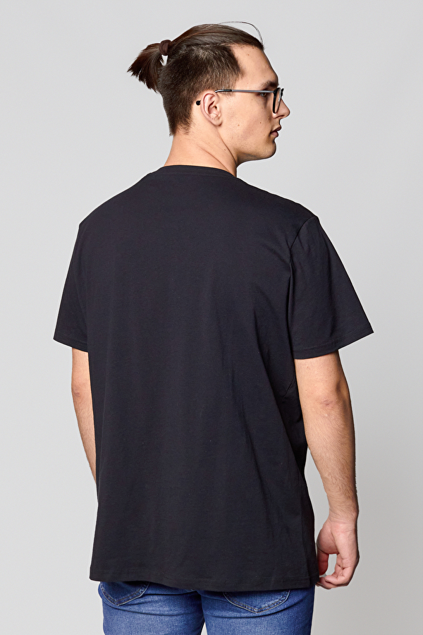 Футболка LEE Chest Logo Tee Regular Fit (L64RFE01) Черный