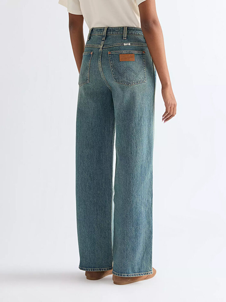 Джинси Wrangler Loose Straight Loose Fit (112378204) Блакитний
