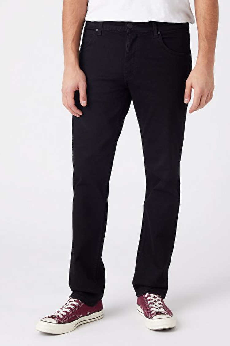Джинси Wrangler Arizona Regular Fit (W12OHP19A) Чорний