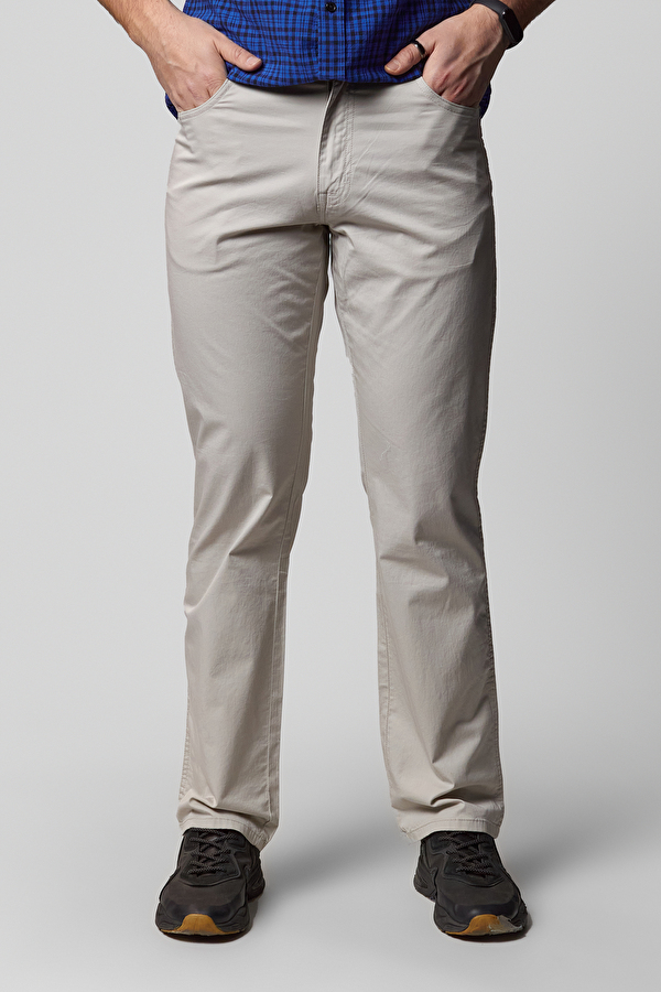 Брюки Wrangler Texas Regular Fit (W121OO18N) Молочный