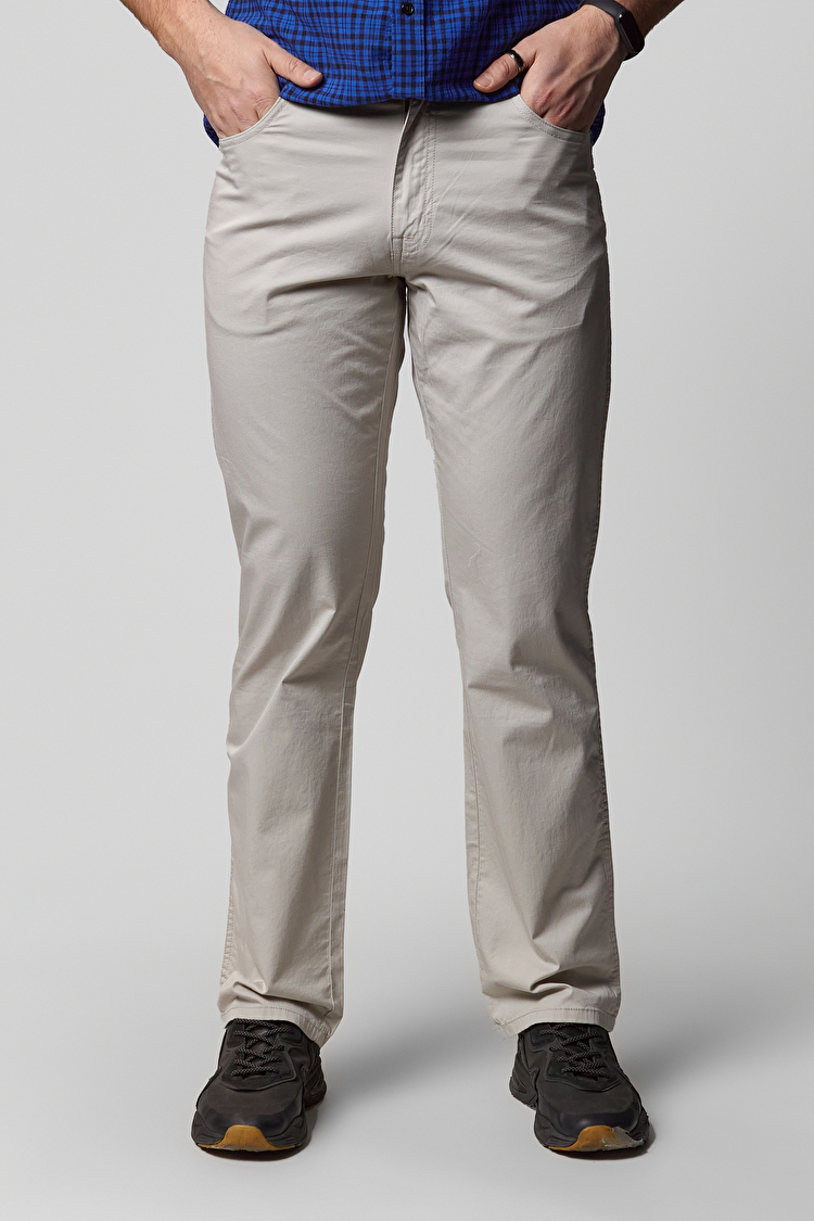 Штани Wrangler Texas Regular Fit (W121OO18N) Молочний