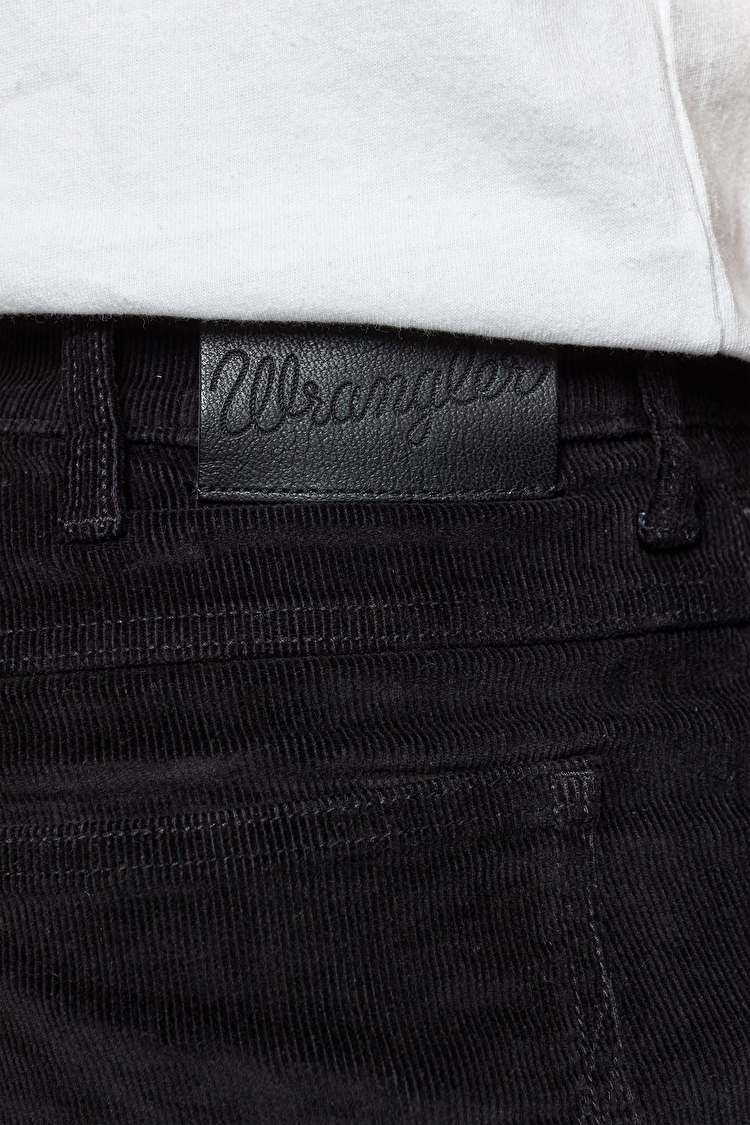 Брюки вельветові Wrangler Arizona Regular Fit (W12OEC100) Чорний