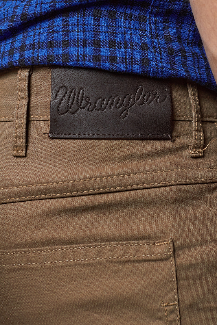 Штани Wrangler Arizona Regular Fit (W12OAN178) Коричневий
