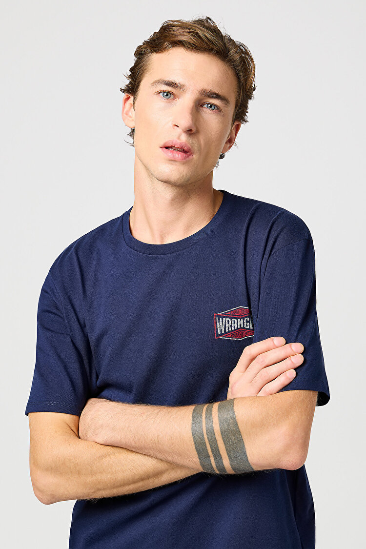 Футболка Wrangler Small Graphic Tee (112362354) Синій